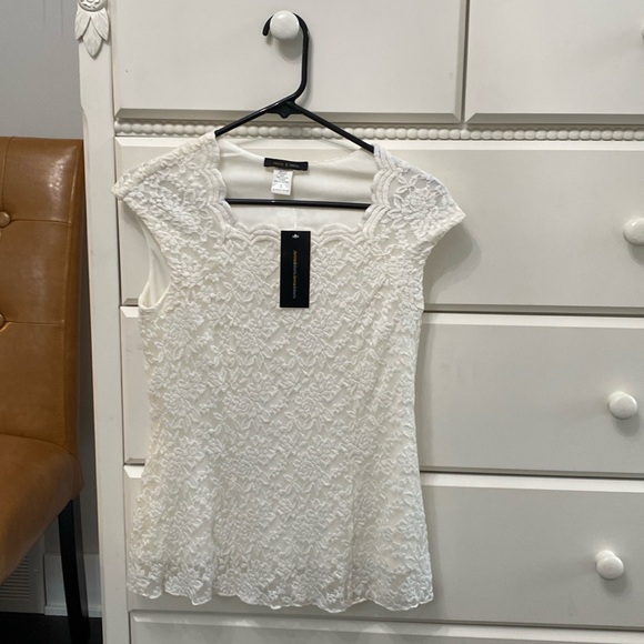 NWT  Jennie & Marlis Small. Lacey sleeveless top.  Off white cream color. - Picture 3 of 8